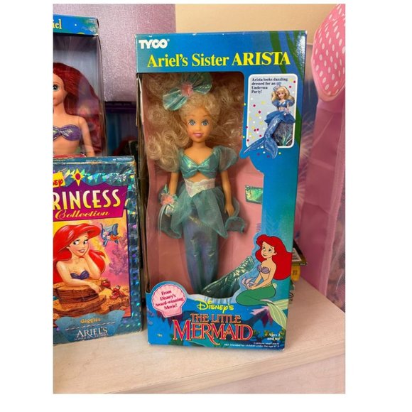 DISNEY'S THE LITTLE MERMAID ARIEL'S SISTER ARISTA - Picture 1 of 5